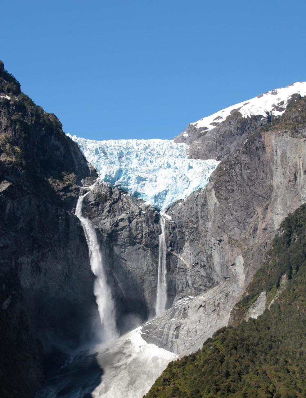 Hostal Patagonia Marmol Coyhaique Exteriér fotografie
